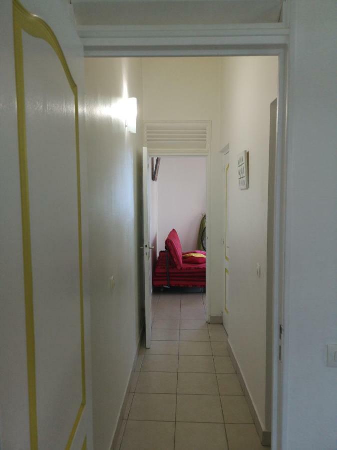 Apartamento Beau F2 Avec Vue Sur Les Saintes Trois-Rivières Exterior foto